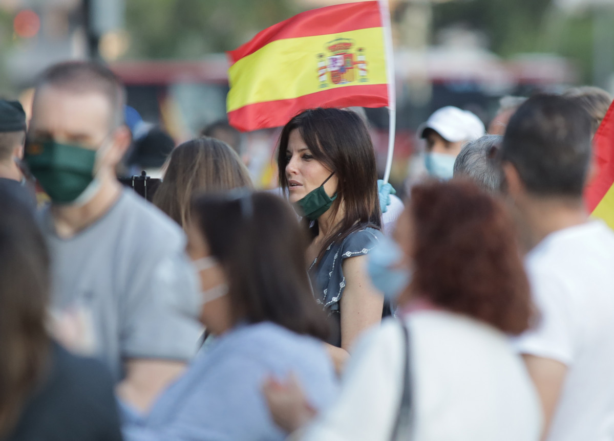 EuropaPress 3137063 publicista cristina segui concentracion contra gestion pedro sanchez pablo