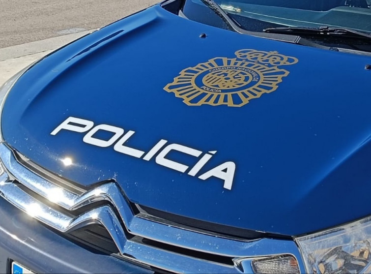 Un hombre acuchilla a su mujer en la cara y el cuello en Castellón