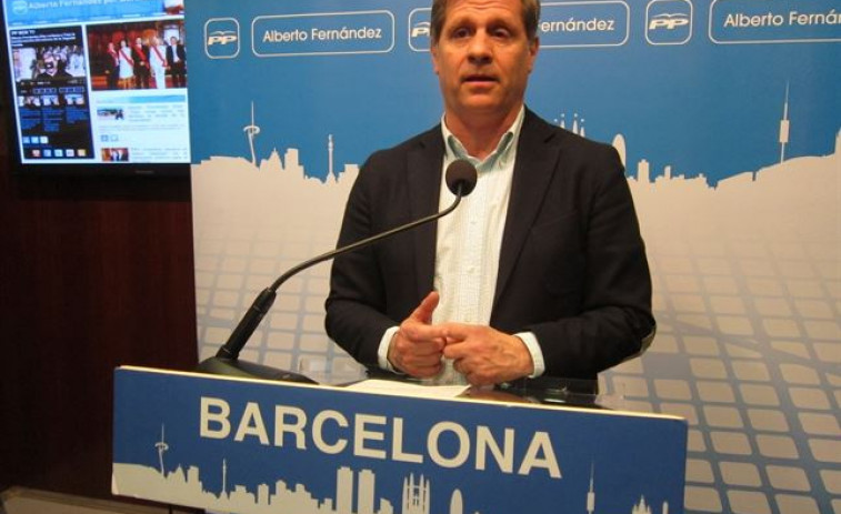 Fernández (PP) acusa a Colau de 