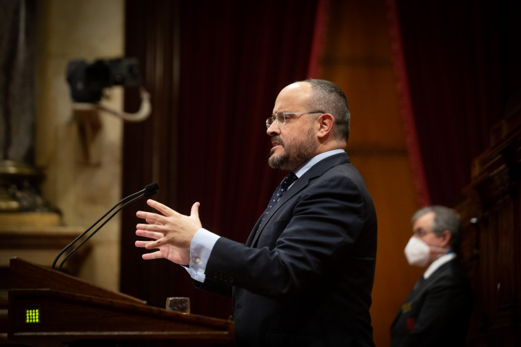 Alejandro Fernández felicita a Moreno por su 
