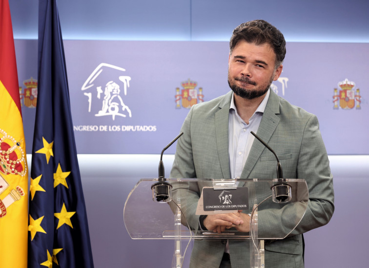 Rufián reta a Sánchez a explicar 