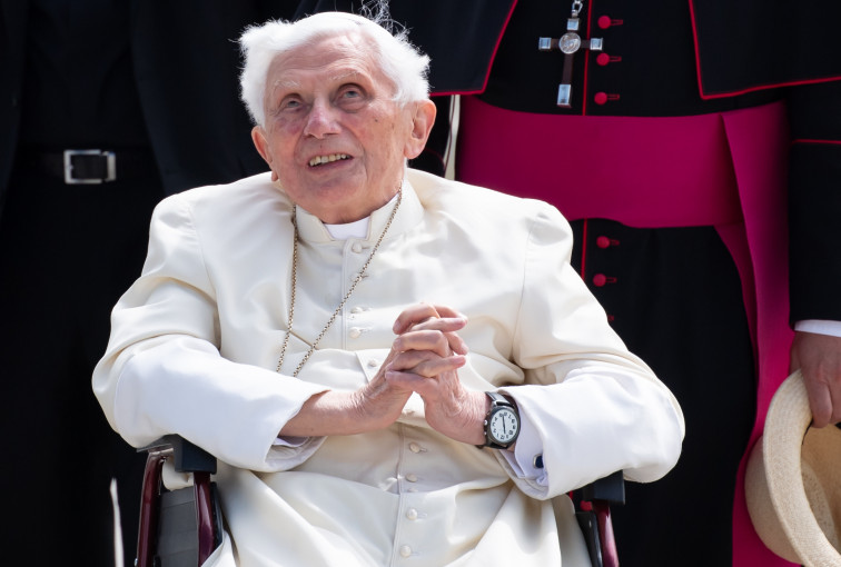 Una alemán denuncia al Papa Benedicto XVI por encubrimiento de un caso de abusos