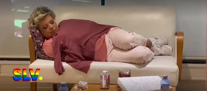 Catalunyapress terelucamposdurmiendo