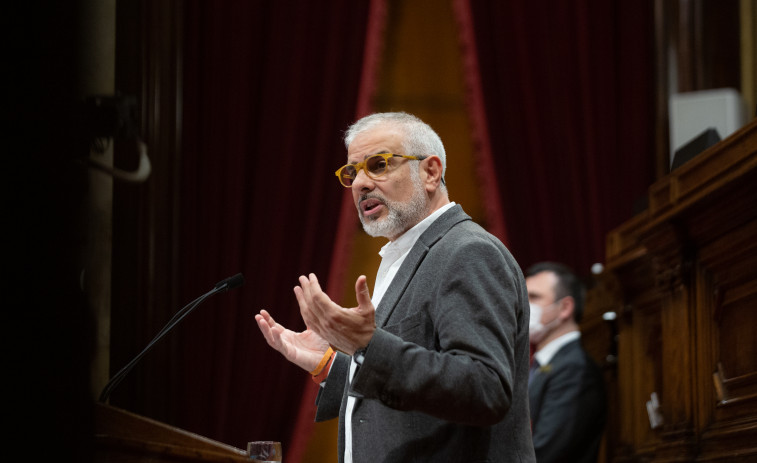 Cs lleva has el Constitucional el voto de Lluís Puig emitido por Laura Borràs