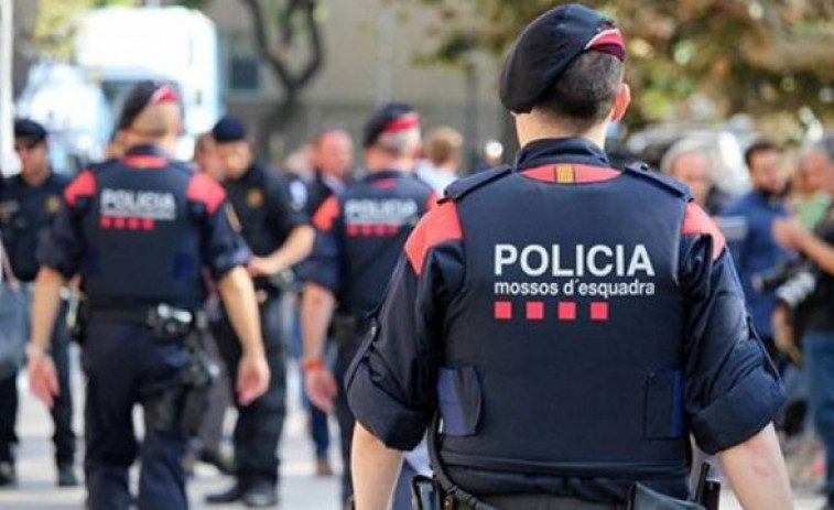 Detienen en El Prat a un joven alemán acusado de una agresión sexual en Lloret de Mar