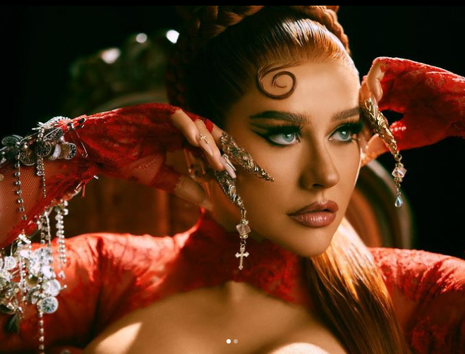 Christina Aguilera hace enloquecer al público de Cap Roig