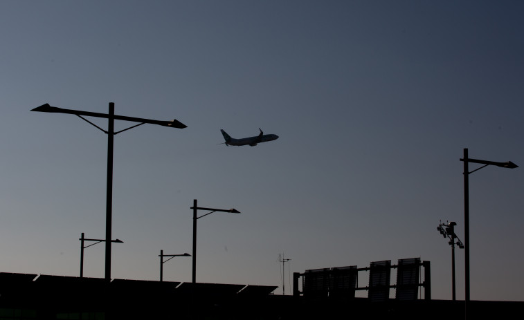 Vómitos y desmayos en un vuelo de nueve horas que atravesó 