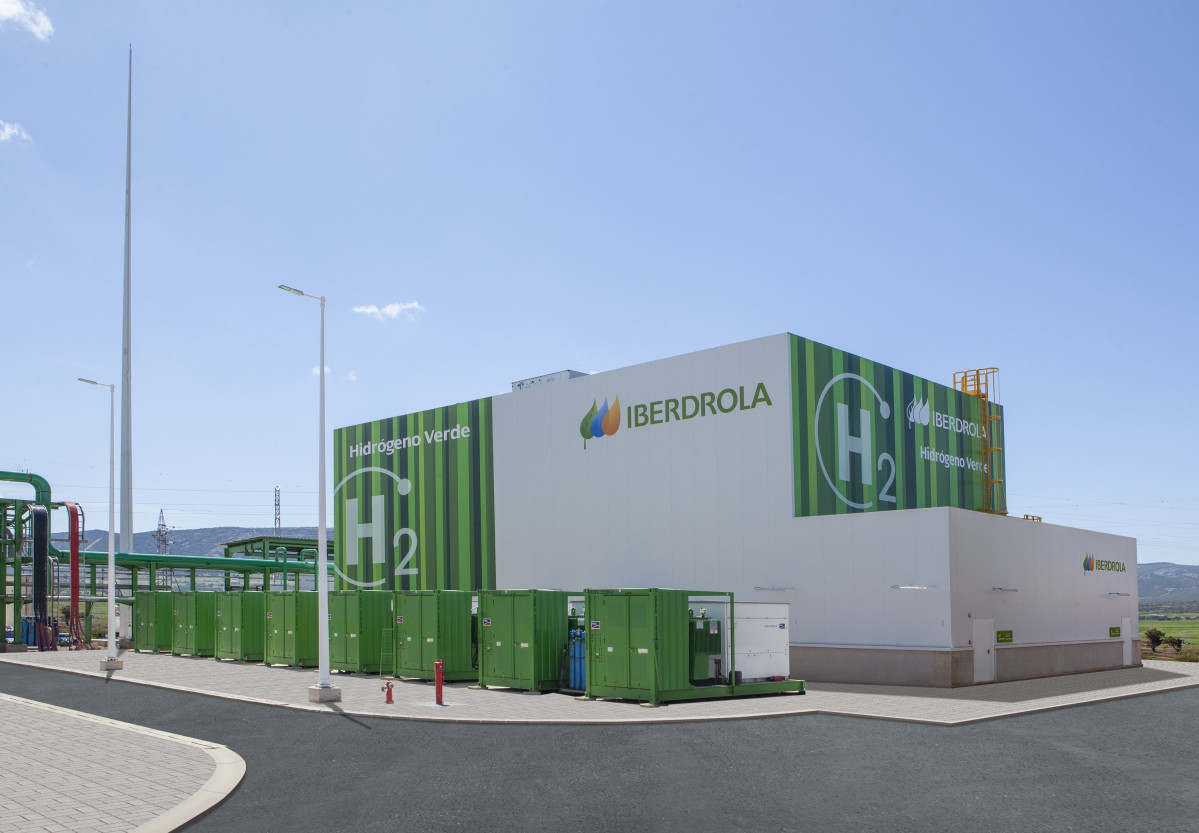 Planta de Iberdrola en Puertollano, electrolizador