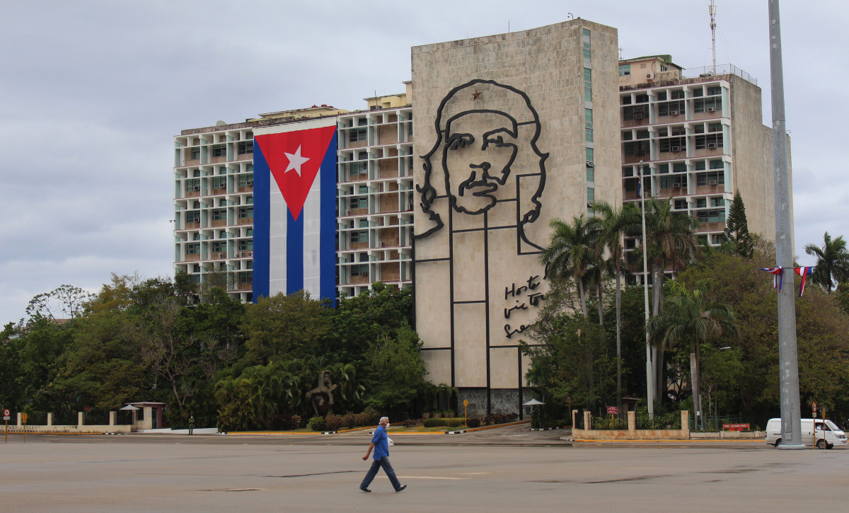 EuropaPress 2987205 01 may 2020 cuba havana perosn walks across the plaza revolucion labour day