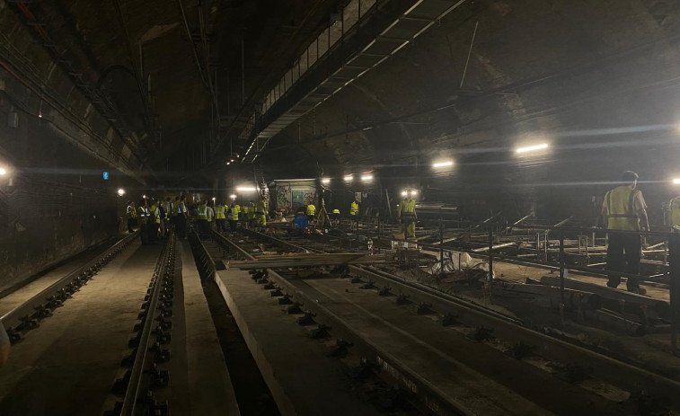 La línea L5 del Metro de Barcelona entre La Sagrera y El Carmel retoma la normalidad