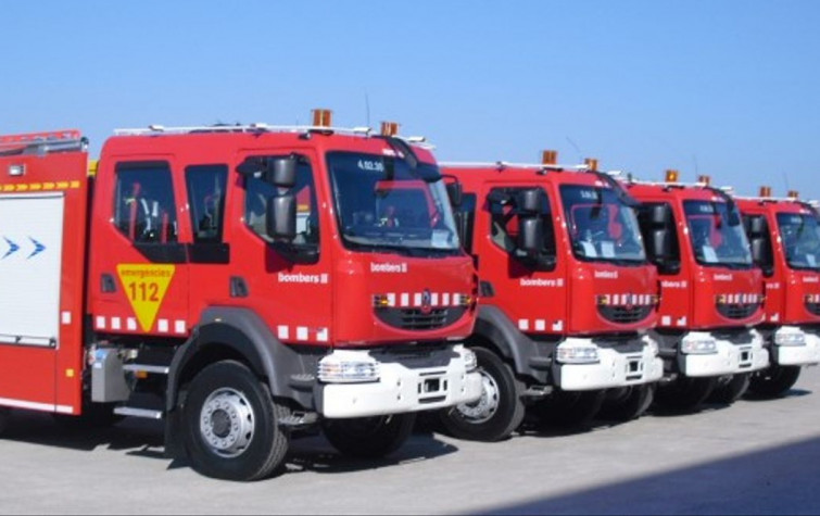 Herido leve el cocinero de un restaurante de Vilanova por un fuego en la cocina
