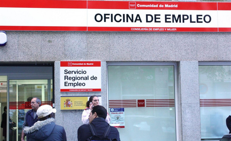 El paro sube en 63.747 personas en enero en España y en 4.848 en Catalunya