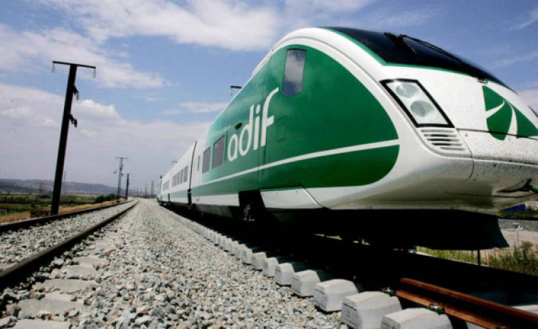Un incendio en Mérida paraliza la conexión ferroviaria entre cáceres y badajoz