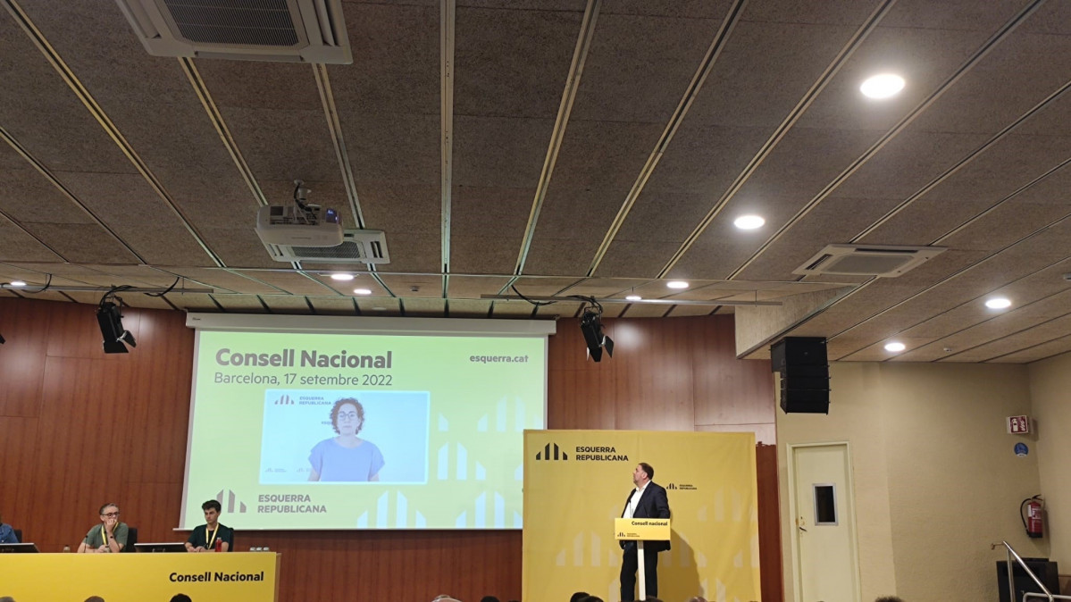 El presidente de ERC, Oriol Junqueras, y la secretaria general, Marta Rovira