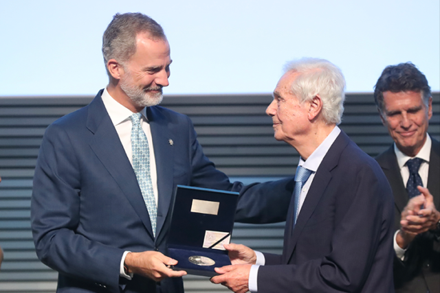 Entregraviipremioreinodeespana web640x427