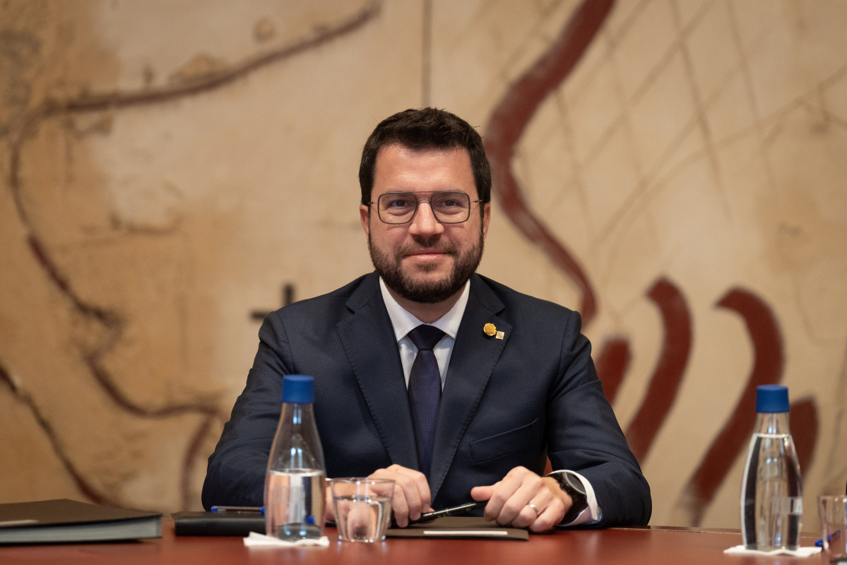 EuropaPress 4741001 presidente generalitat pere aragones primera reunion consell executiu