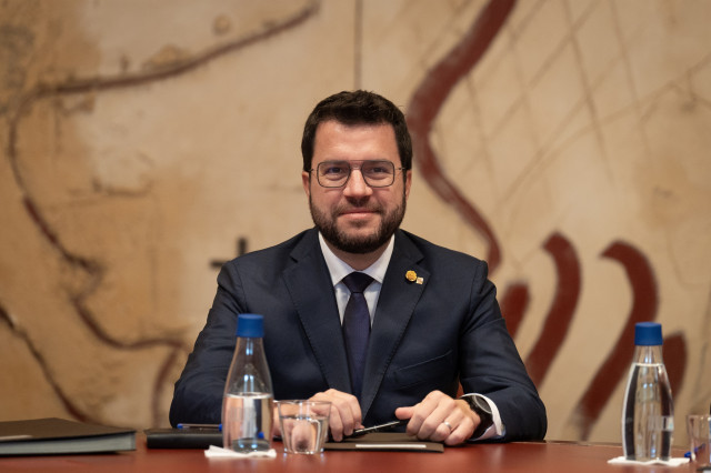 EuropaPress 4741001 presidente generalitat pere aragones primera reunion consell executiu 1