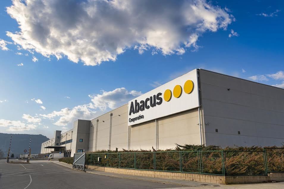 Archivo - Nave vendida por Abacus a Pictet en Vilanova del Camí (Barcelona) por 31 millones