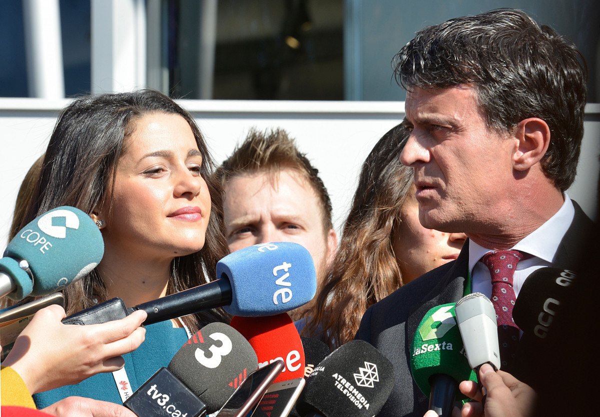 EuropaPress 2072503 manuel valls ines arrimadas