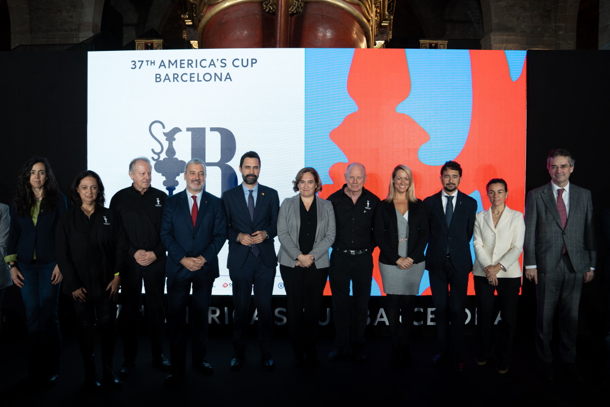 EuropaPress 4814925 foto familia vicepresidente primero diputacion barcelona primer teniente