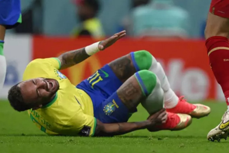 Alerta Neymar: abandona el estadio entre lágrimas tras el debut de Brasil