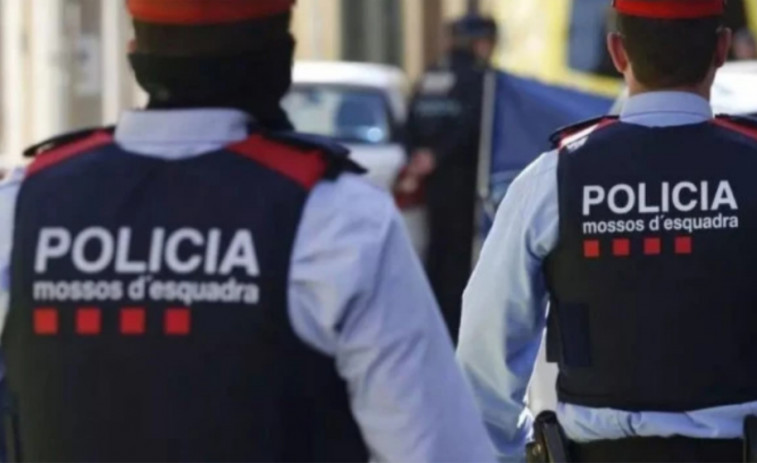 Prisión para el detenido por quemar su casa con su pareja dentro