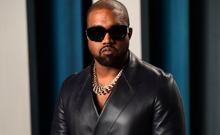 Kanye West se queda sin cuenta de X tras autoproclamarse 