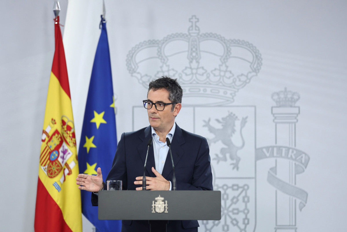 El ministro de Presidencia, Félix Bolaños, ofrece una rueda de prensa tras la reunión entre el presidente del Gobierno, y el presidente del Partido Popular, en la Moncloa, a 10 de octubre de 2022, 