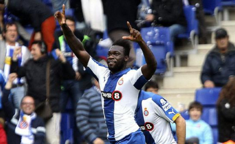 Caicedo no viaja a Granada por molestias en el isquiotibial
