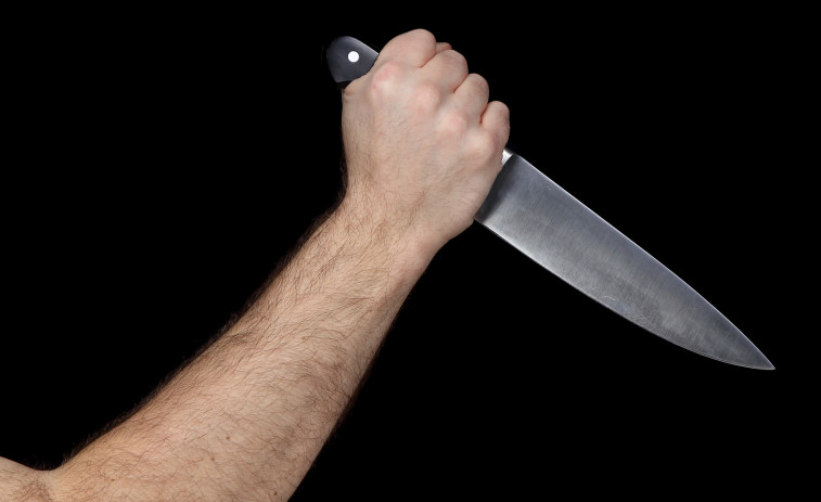 Apuñala y mata a la mujer que le rechazó e intenta suicidarse