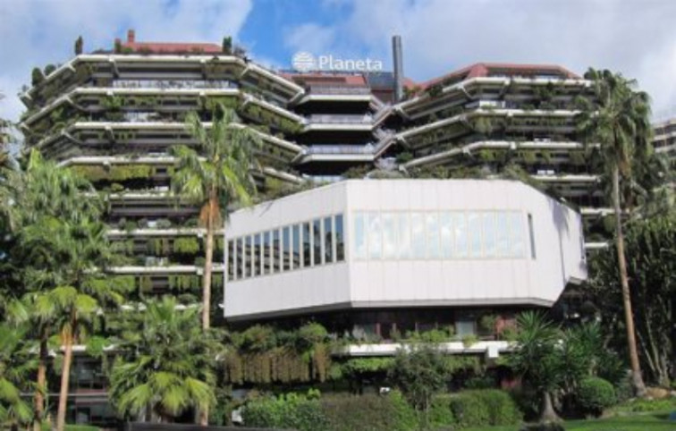 Amancio Ortega quiere comprar el edificio del Grupo Planeta