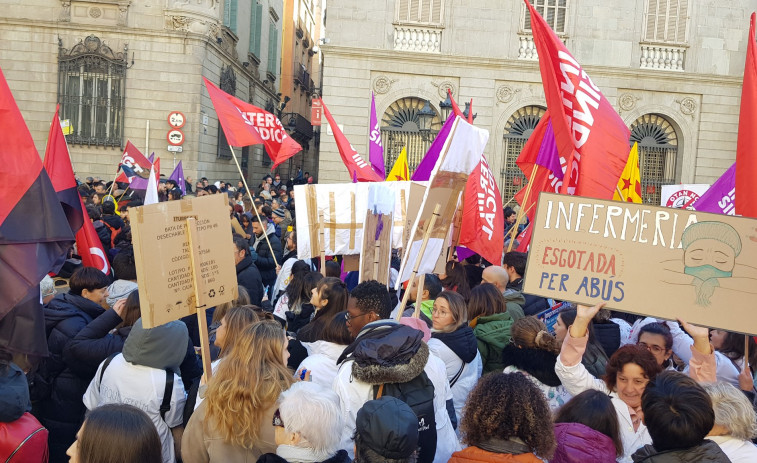 Metges de Catalunya anuncia un seguimiento de la huelga de un 45%