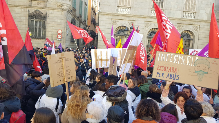 Metges de Catalunya anuncia un seguimiento de la huelga de un 45%