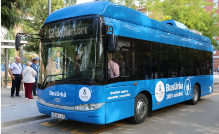14 municipios catalanes continúan permitiendo los patinetes eléctricos en su bus urbano