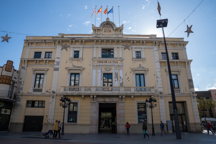L'Hospitalet prohíbe inaugurar casas de apuestas a menos de 300 metros de las escuelas