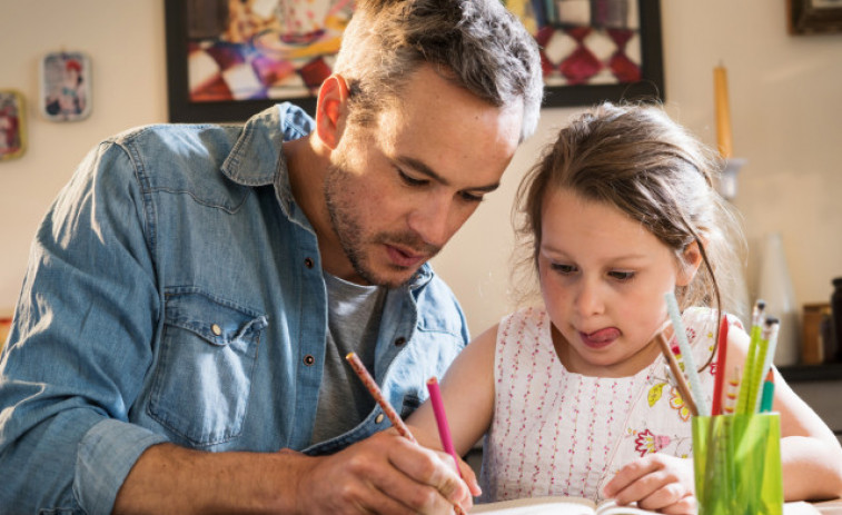 La brecha de género en las tareas del hogar ha disminuído, según un estudio
