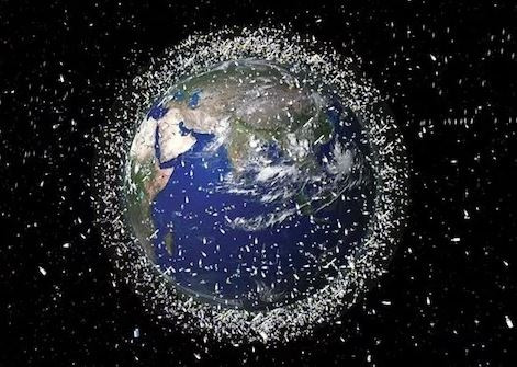 Científicos piden un acuerdo para eliminar la basura espacial y que no dañe la órbita terrestre