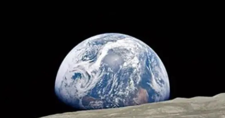 Identifican una sustancia que pudo originar la vida en la Tierra