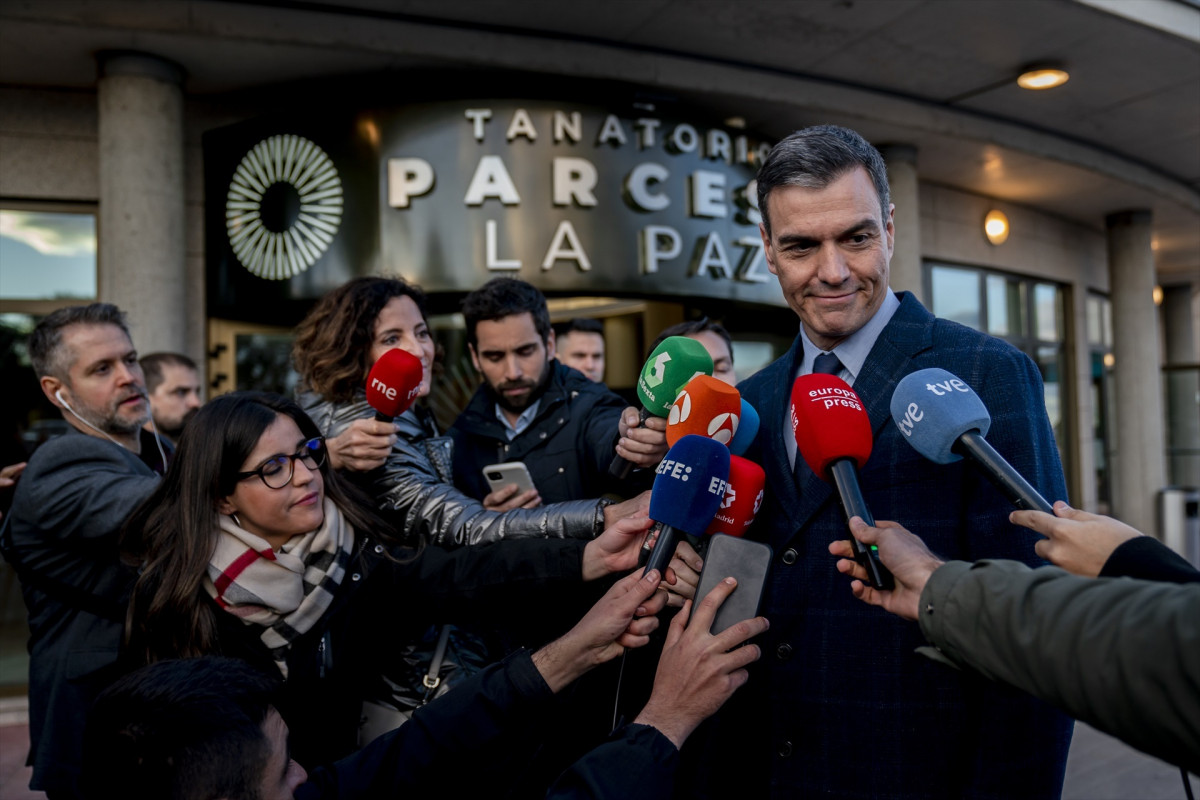 EuropaPress 5066067 presidente gobierno pedro sanchez asiste capilla ardiente exvicepresidente