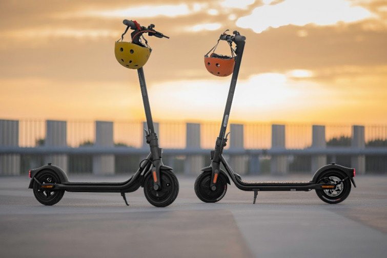 Seguro obligatorio para patinetes y bicis eléctricas: la ley que busca frenar el aumento de accidentes