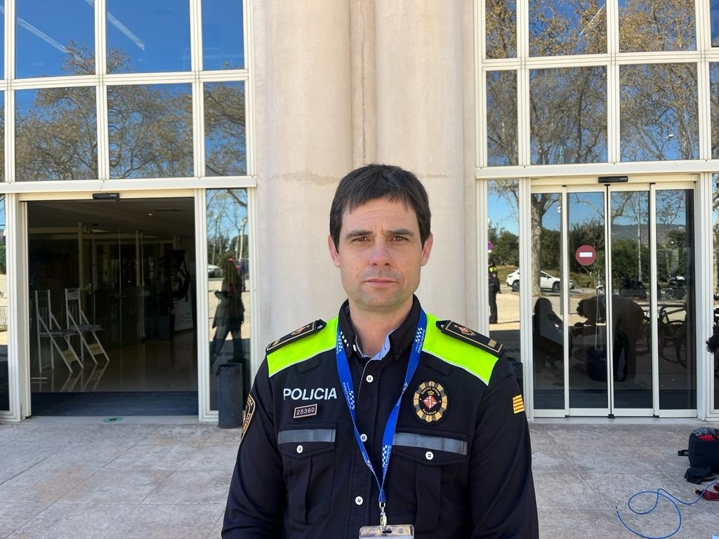 EuropaPress 5083071 imagen portavoz guardia urbana inspector jordi oliveras