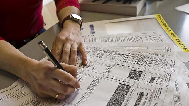 Hacienda devuelve 1.803 millones a los catalanes en la declaración de la renta 2018