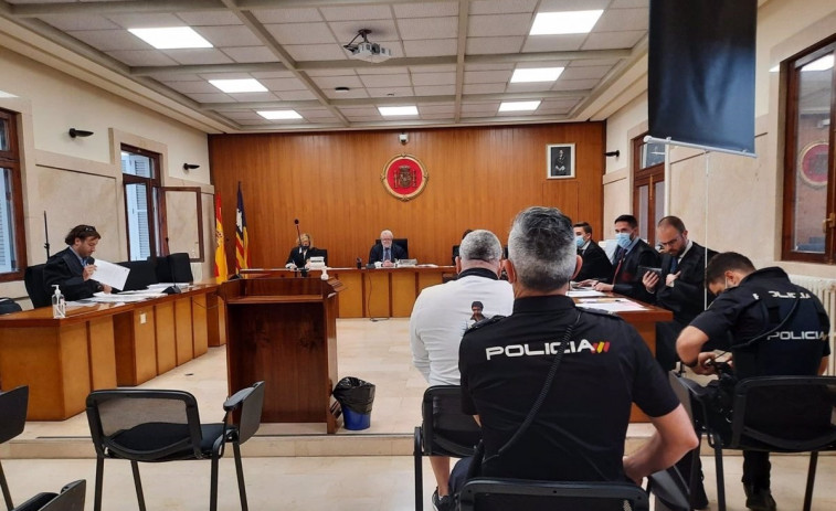 Un hombre abusa sexualmente de su hija de 11 años y se enfrenta a 10 años de cárcel