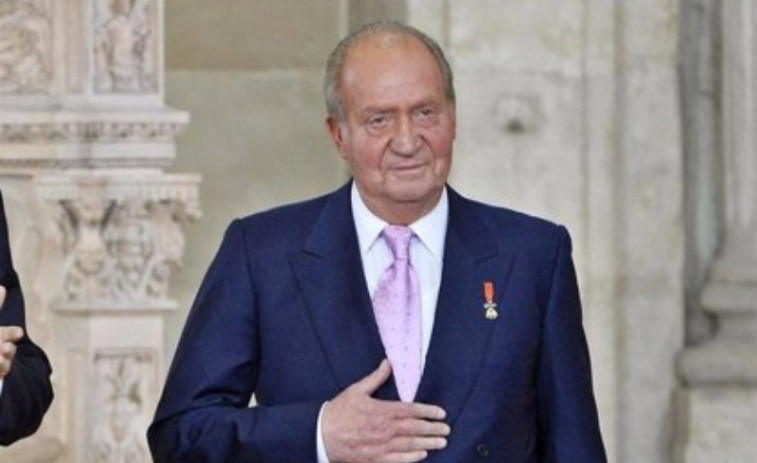 El rey emérito cree que está en el exilio por la reina Letizia
