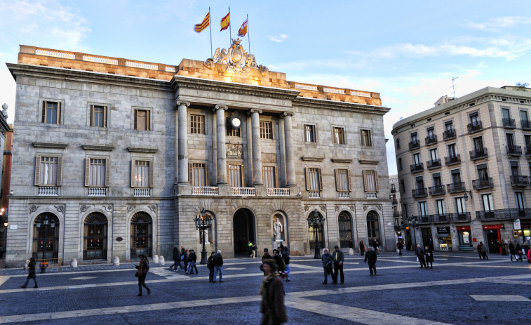 Polémica por el nuevo logo del Ajuntament de Barcelona: Junts denuncia 'apropiación' del PSC