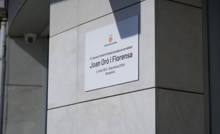 Lleida coloca una placa en el lugar de nacimiento de Joan Oró