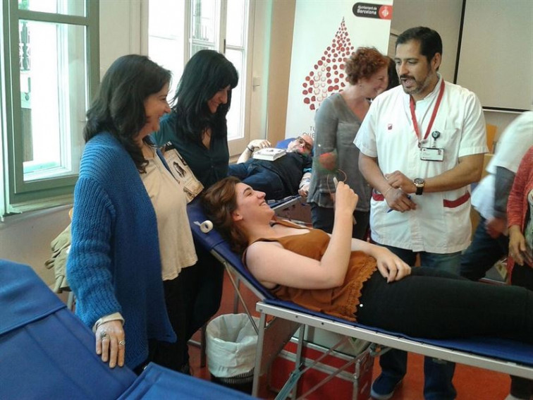 Una campaña de Sant Jordi premiará las donaciones de sangre con libros