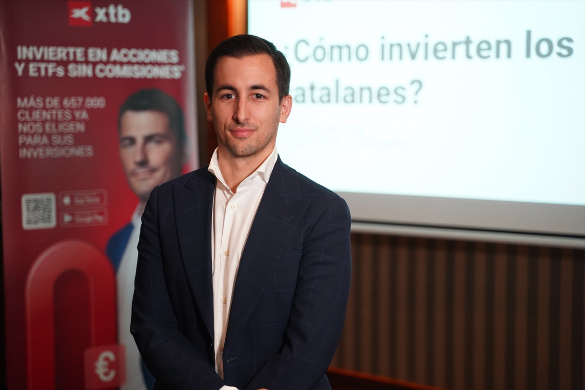 EuropaPress 5242294 head of sales xtb javier urones rueda prensa barcelona presentar