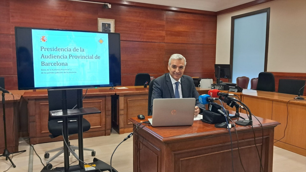 EuropaPress 5281766 presidente audiencia barcelona antonio recio rueda prensa presentar memoria