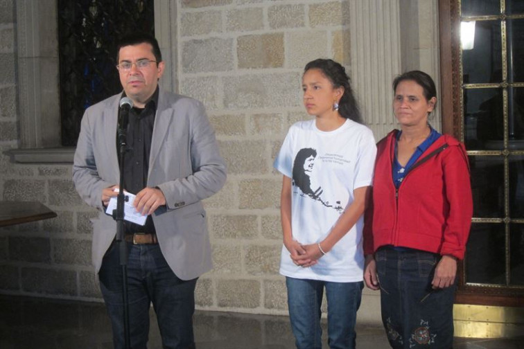 Pisarello insiste en la necesidad de investigar el asesinato de la activista Berta Cáceres